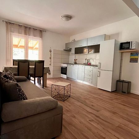 Apartments Jaska سوبيتارسكا دراغا المظهر الخارجي الصورة