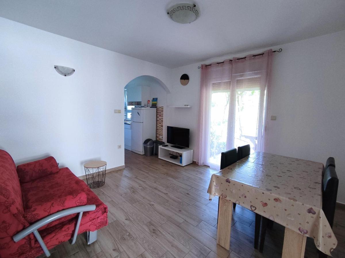 Apartments Jaska سوبيتارسكا دراغا المظهر الخارجي الصورة